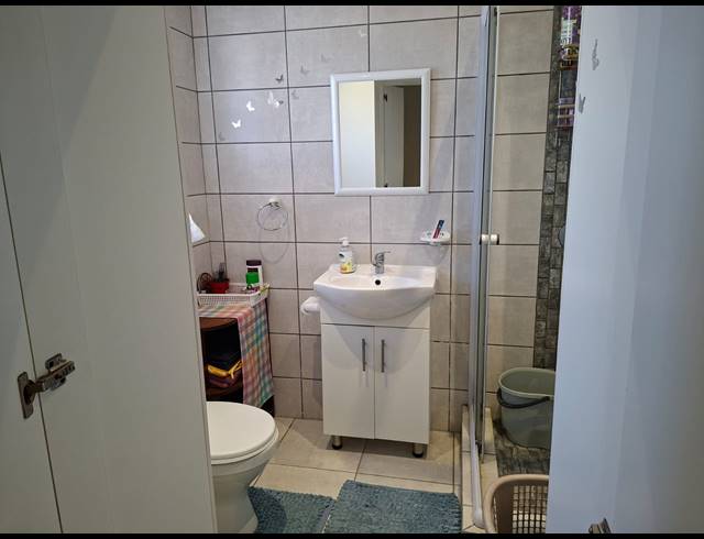 5 BEDROOM HOUSE FOR SALE IN WAVECREST